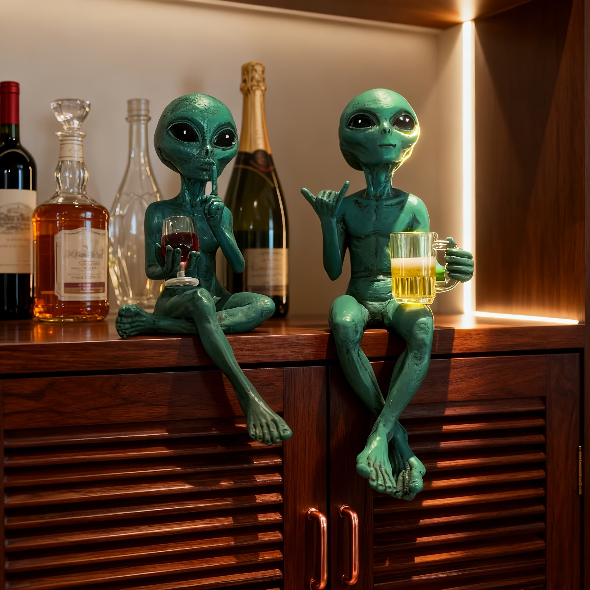 2pcs of Green Alien Drinking Resin Collectible Figurines